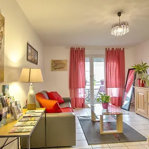  Appartement Jardin De L'atrium T2 Proche De Genève Et Palexpo